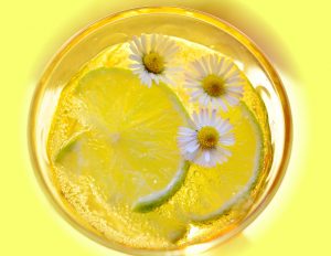 исфрлите отровите од организмот вода со лимон